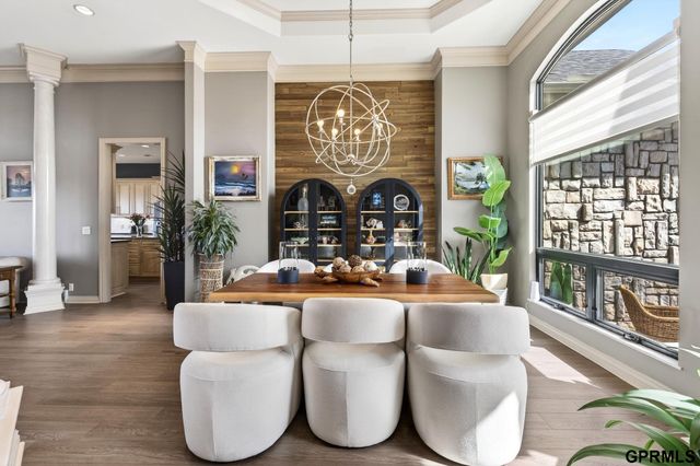 4302 N 195 Circle, Elkhorn, NE 68022