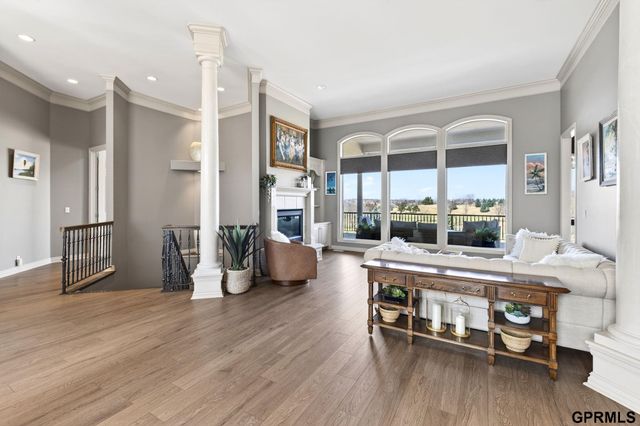 4302 N 195 Circle, Elkhorn, NE 68022