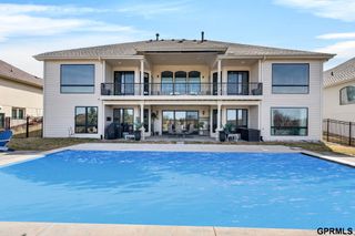 4302 N 195 Circle, Elkhorn, NE 68022