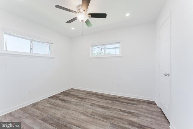 3269 ANNANDALE RD, Falls Church, VA 22042