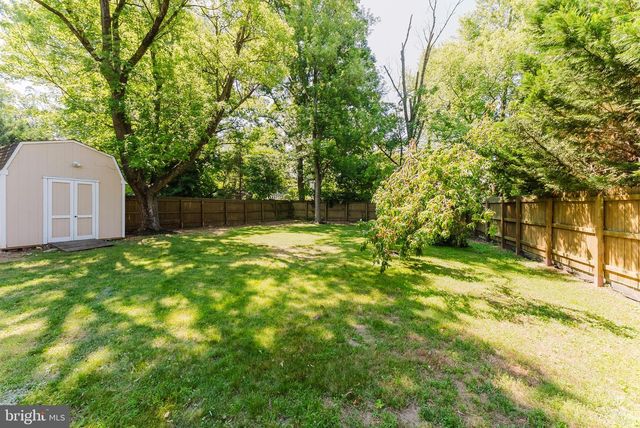 3269 ANNANDALE RD, Falls Church, VA 22042