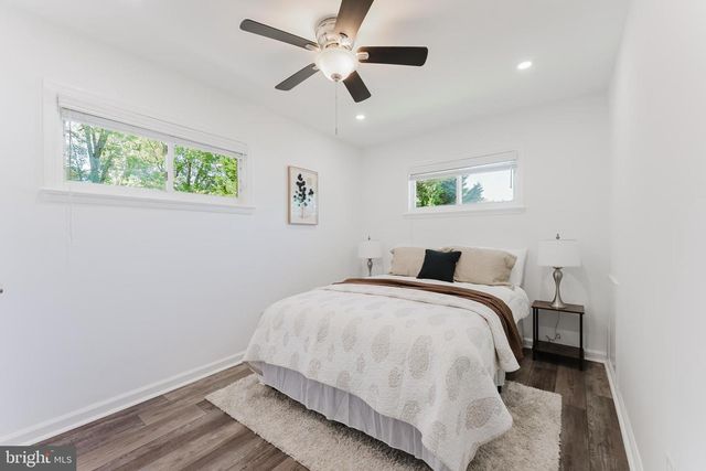 3269 ANNANDALE RD, Falls Church, VA 22042