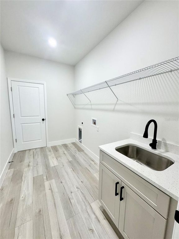 Image 31 of property listing at 4662 SAN IGNACIO DRIVE, Sebring, FL 33872