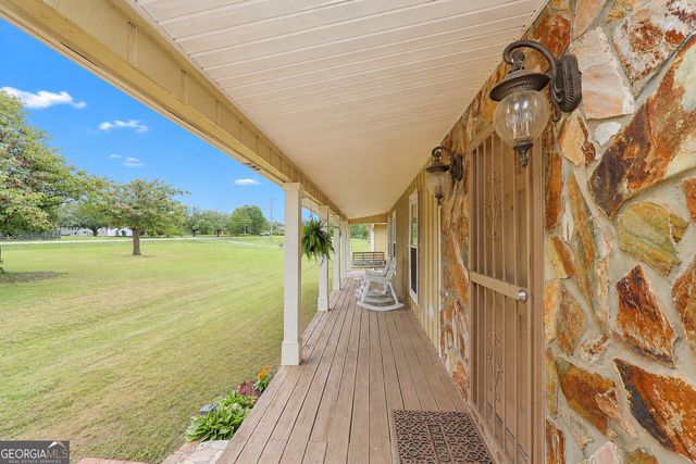 615 Fischer Road, Sharpsburg, GA 30277