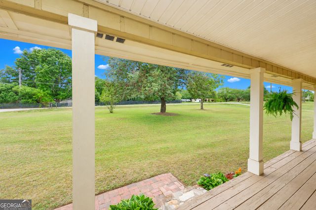615 Fischer Road, Sharpsburg, GA 30277