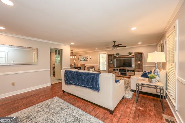 615 Fischer Road, Sharpsburg, GA 30277