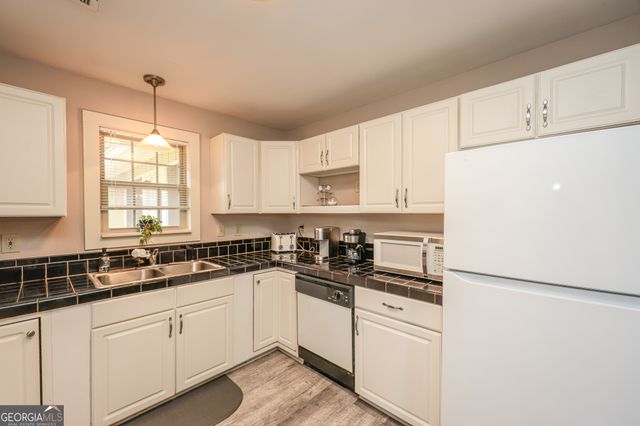 615 Fischer Road, Sharpsburg, GA 30277