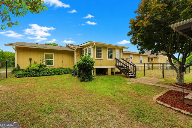 615 Fischer Road, Sharpsburg, GA 30277