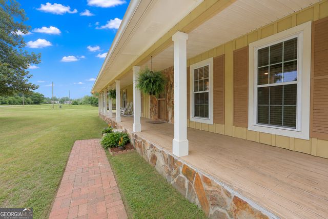 615 Fischer Road, Sharpsburg, GA 30277