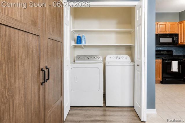 1710 Carlisle Street, Howell, MI 48855