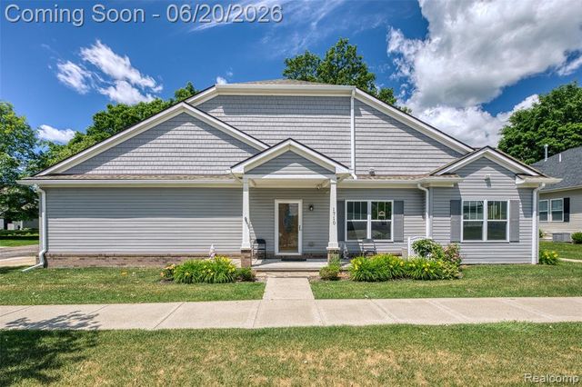 1710 Carlisle Street, Howell, MI 48855