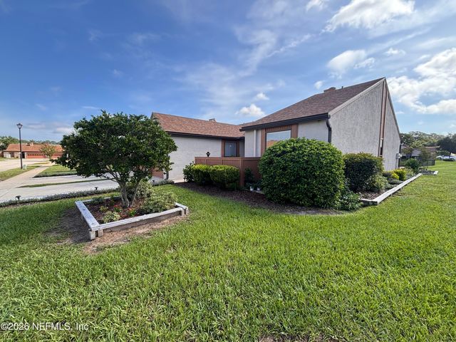 7827 E FAWN BROOK Circle, Jacksonville, FL 32256