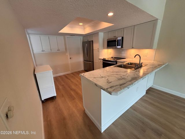 7827 E FAWN BROOK Circle, Jacksonville, FL 32256
