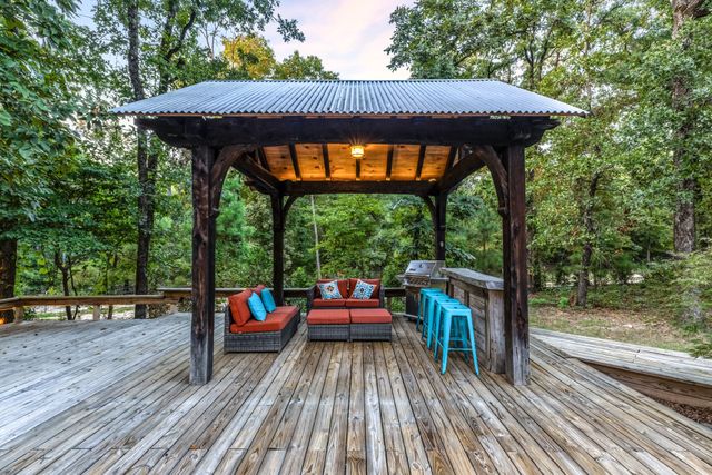 18480 County Road 446, Lindale, TX 75771