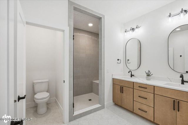 5372 Sandhill Loop, Anchorage, AK 99502