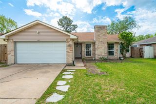 407 Juniper Court, Stafford, TX 77477