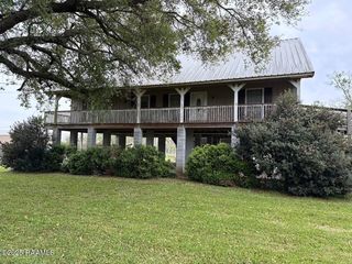 603 Country Drive, Delcambre, LA 70528
