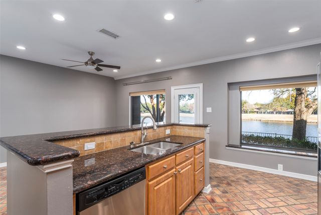 5038 Westgrove Drive 5038, Dallas, TX 75248