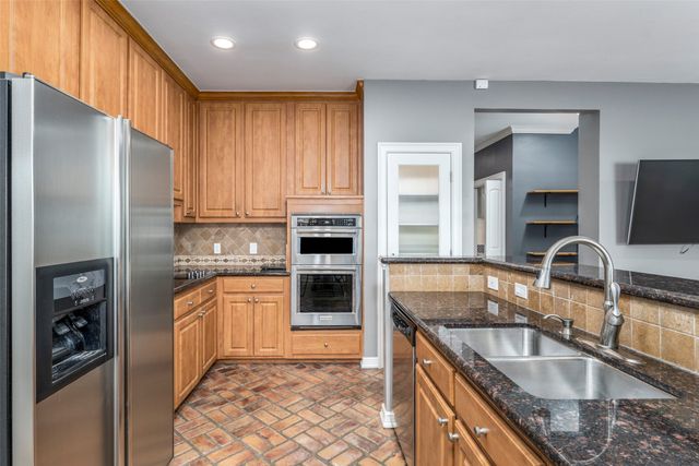 5038 Westgrove Drive 5038, Dallas, TX 75248