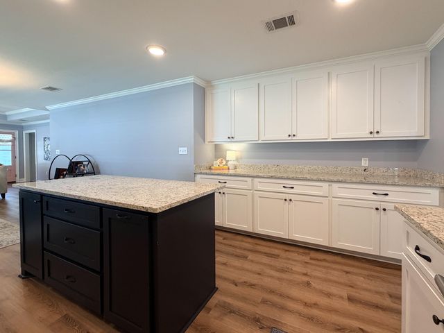 326 Mount Pleasant Dr., Hattiesburg, MS 39402