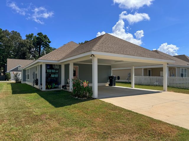 326 Mount Pleasant Dr., Hattiesburg, MS 39402