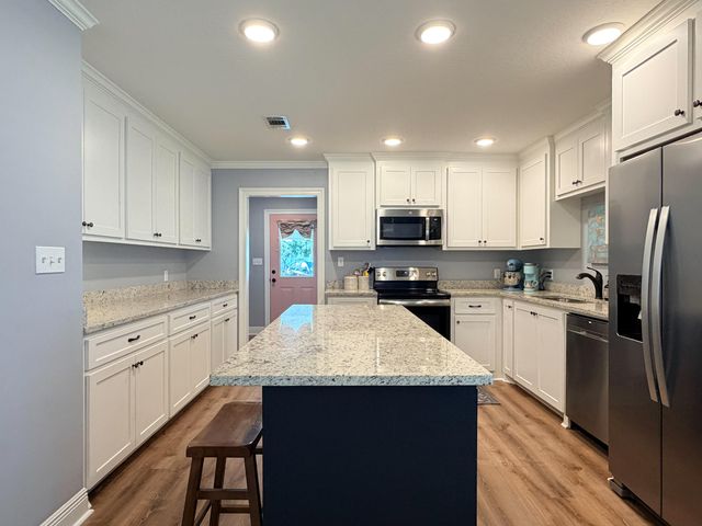 326 Mount Pleasant Dr., Hattiesburg, MS 39402