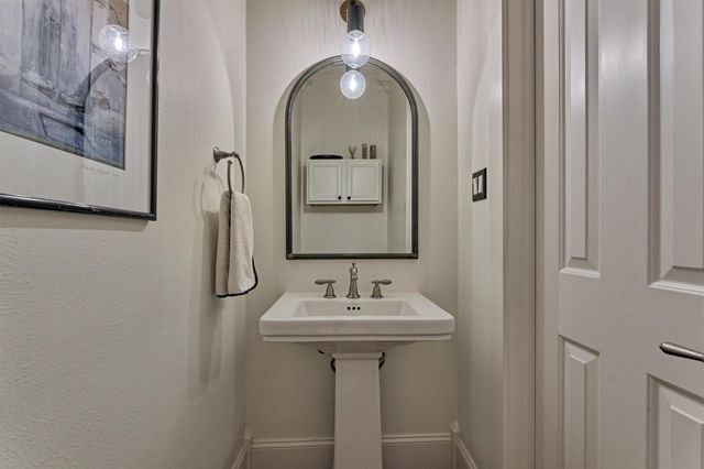 7 Bowers Pine Court, Spring, TX 77389