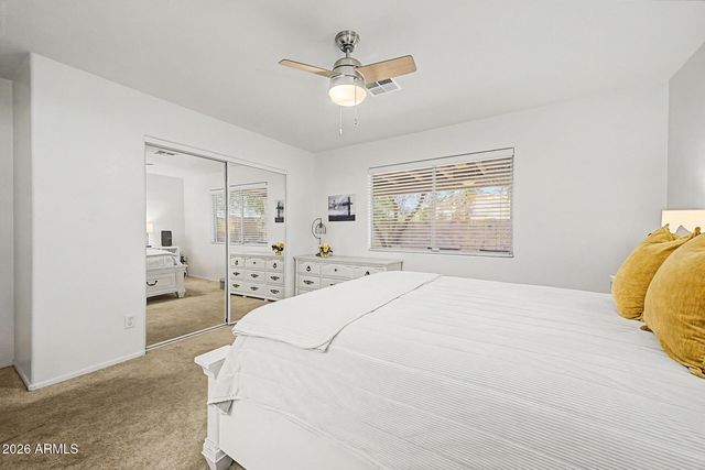 2863 W MURIEL Drive, Phoenix, AZ 85053