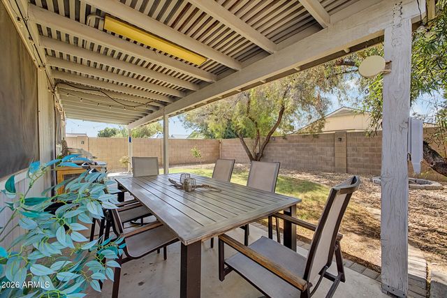 2863 W MURIEL Drive, Phoenix, AZ 85053