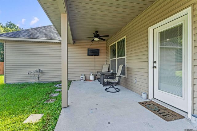 12172 Wilderness Run Dr, Denham Springs, LA 70726