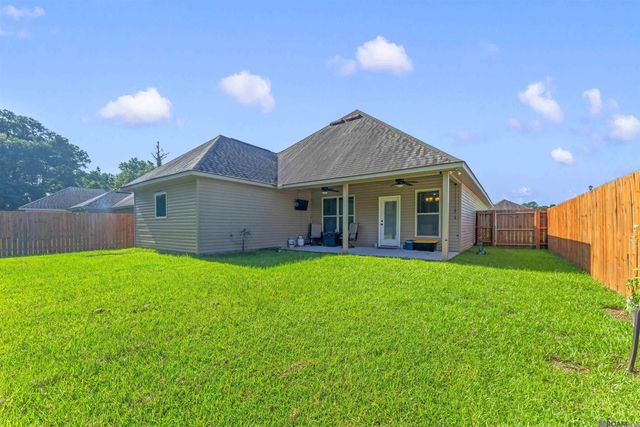 12172 Wilderness Run Dr, Denham Springs, LA 70726