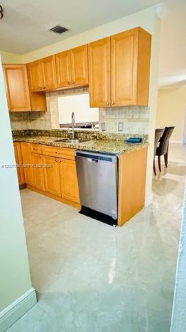 7148 Woodmont Ave, Tamarac, FL 33321