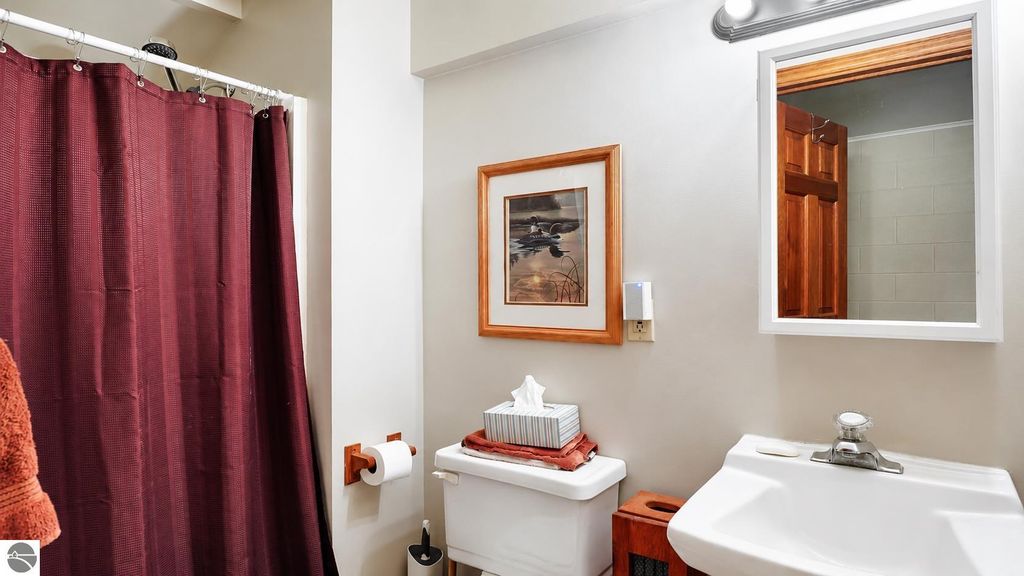 Image 33 of property listing at 608 E Bluegrass Road, Mt Pleasant, MI 48858