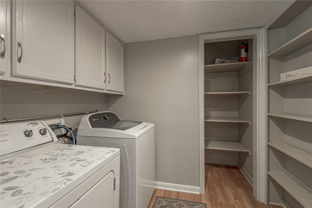 9 Lakeview Manor, Huntsville, TX 77340