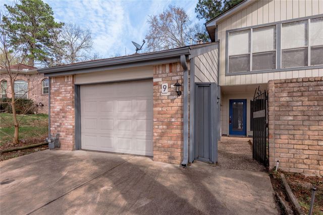 9 Lakeview Manor, Huntsville, TX 77340