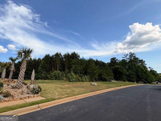 420 Vinings Walk, Fayetteville, GA 30214
