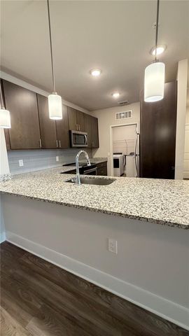 530 ACADEMY DRIVE 201, Kissimmee, FL 34744