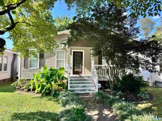 1305 Mccullough Avenue, Huntsville, AL 35801