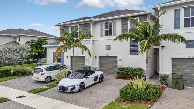 805 SE 18th St 805, Homestead, FL 33034