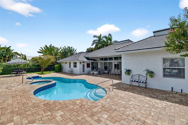 4431 Bocaire Boulevard, Boca Raton, FL 33487