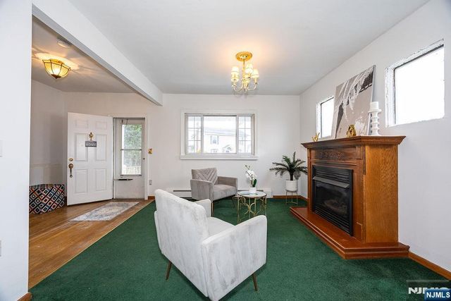 26 Kearney Street, Lyndhurst, NJ 07071