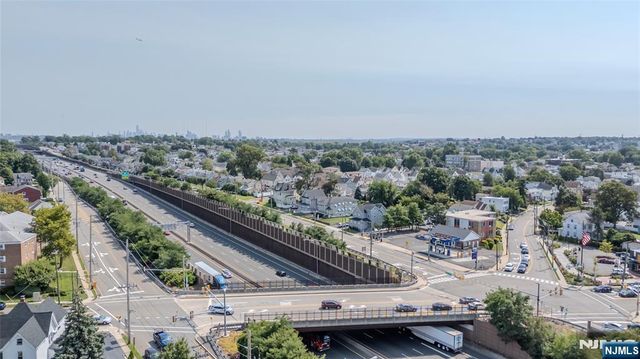 26 Kearney Street, Lyndhurst, NJ 07071