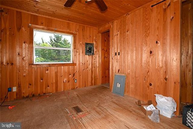 309 NEW JERSEY AVE, Fortescue, NJ 08321