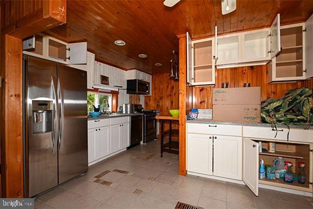 309 NEW JERSEY AVE, Fortescue, NJ 08321