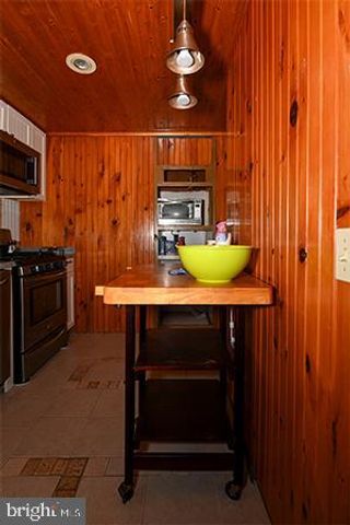 309 NEW JERSEY AVE, Fortescue, NJ 08321