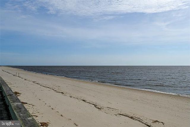 309 NEW JERSEY AVE, Fortescue, NJ 08321