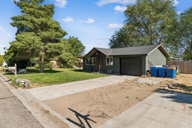 10707 W Blue Fox Ct, Boise, ID 83709
