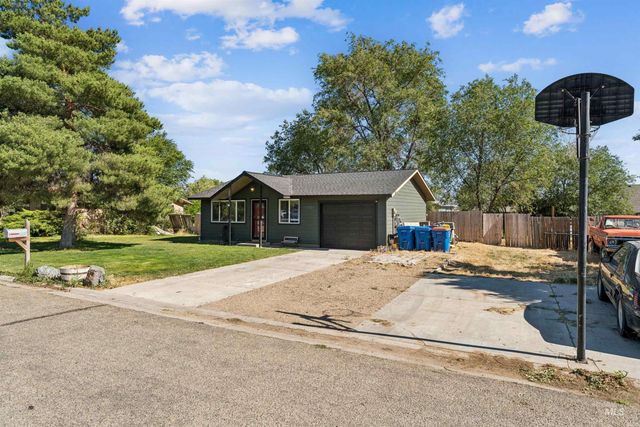 10707 W Blue Fox Ct, Boise, ID 83709