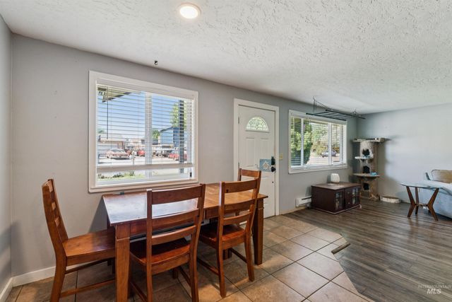 10707 W Blue Fox Ct, Boise, ID 83709