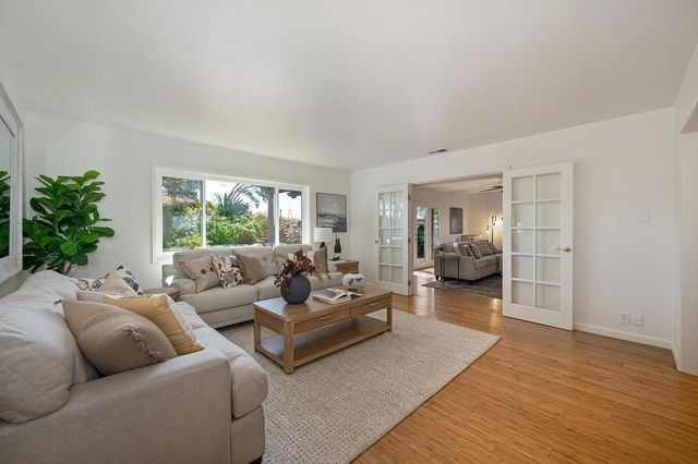 4956 Bell Rd, Auburn, CA 95602